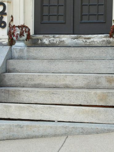 Modèles d'escalier béton extérieur pour bien choisir
