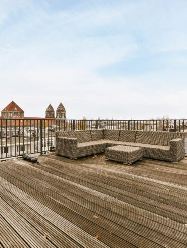 Guide pratique pour concevoir aisément un plan de terrasse en bois sur pilotis