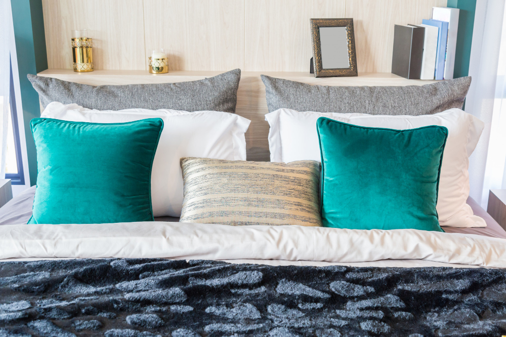 Tête de lit à faire soi-même pour la chambre.jpg