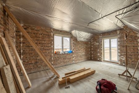 Comment transformer un logement ancien en maison saine